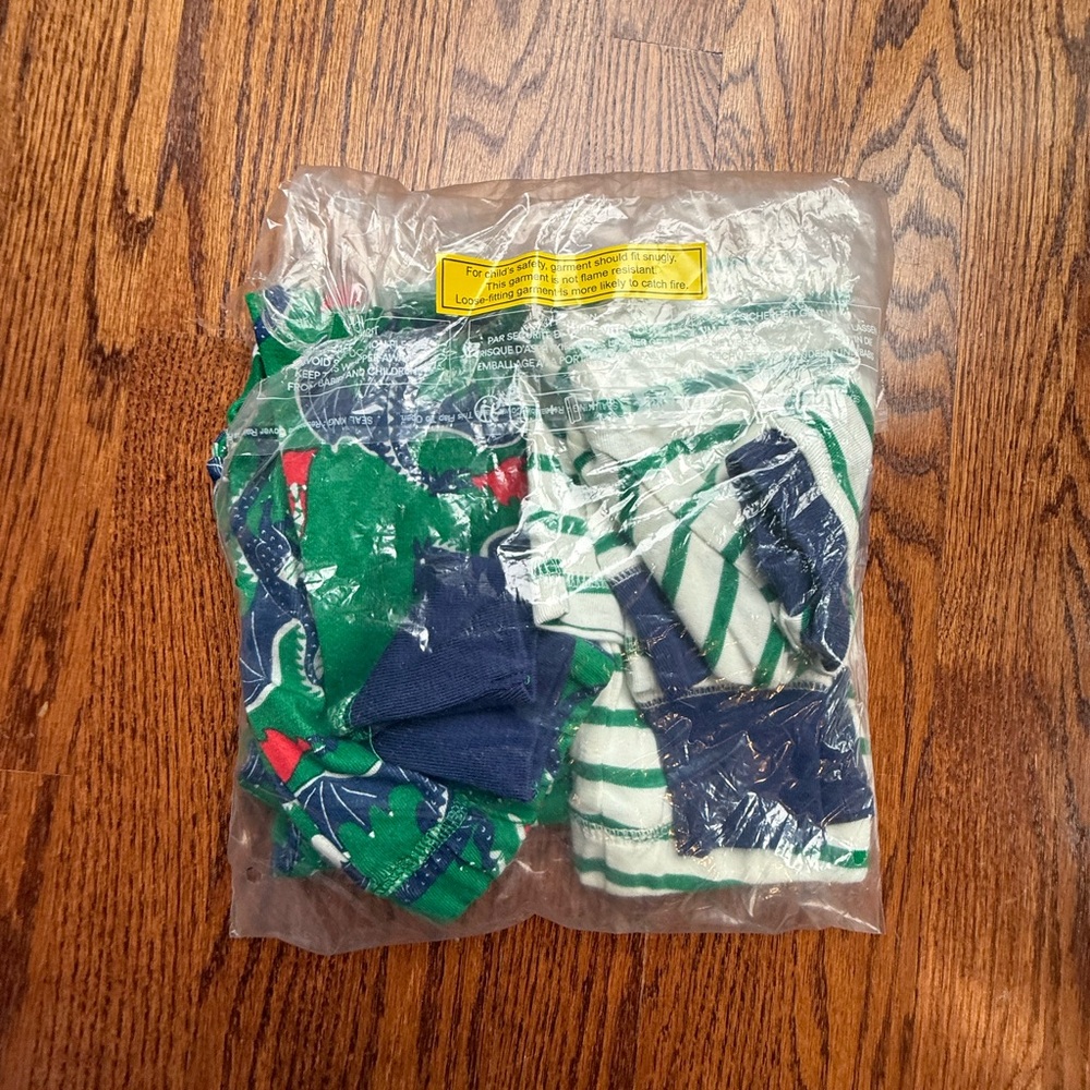 NEW Mini Boden Pajamas 2 Years - Picture 5 of 7